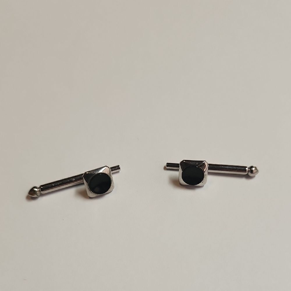 Vintage SWANK Cufflinks Silvertone Black Dot Circle cuff links